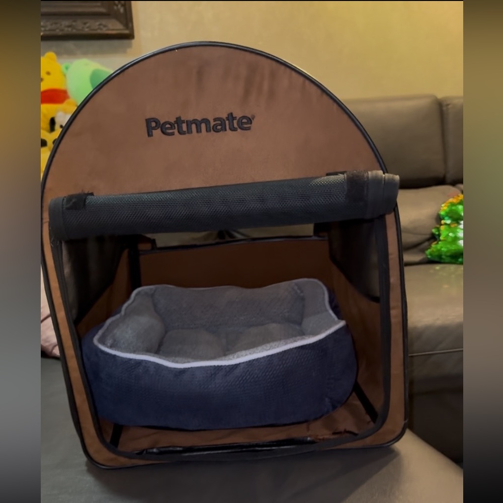 Petmate portable pet home jacquard brown